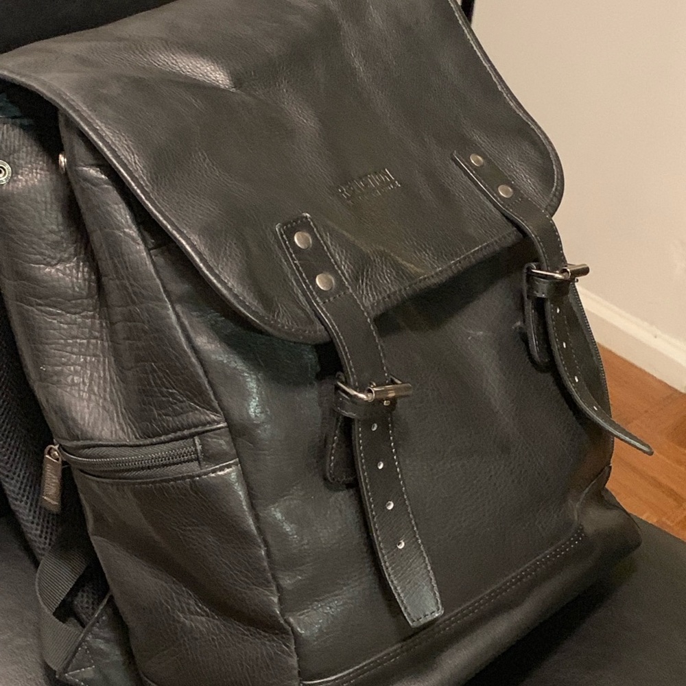Kenneth Cole